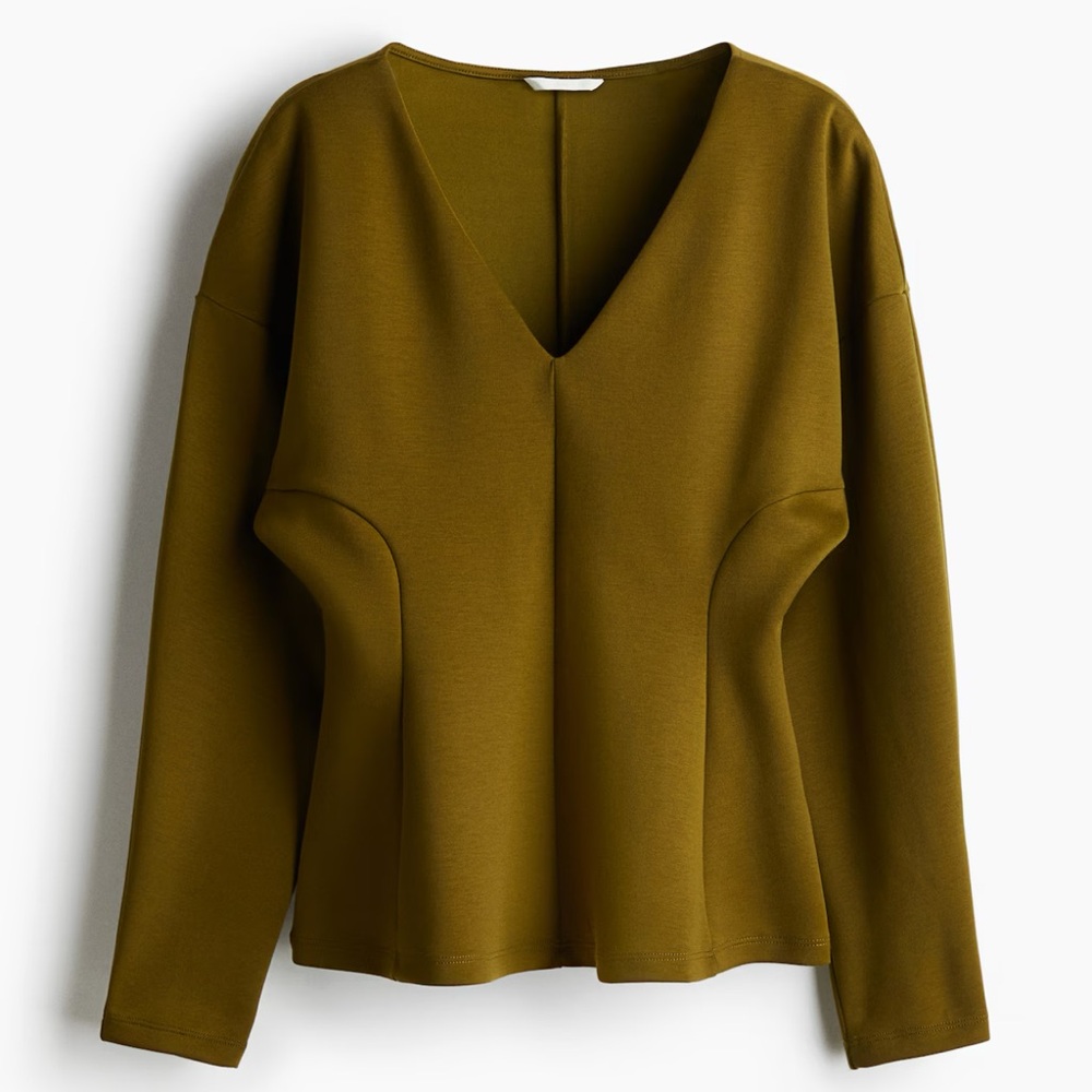 H AND M PEPLUM SCUBA TOP😘